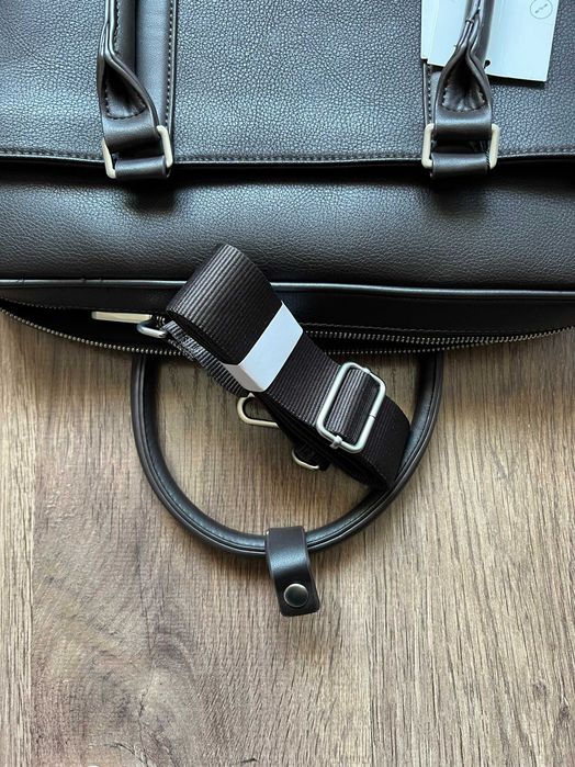 Фактурний портфель ZARA