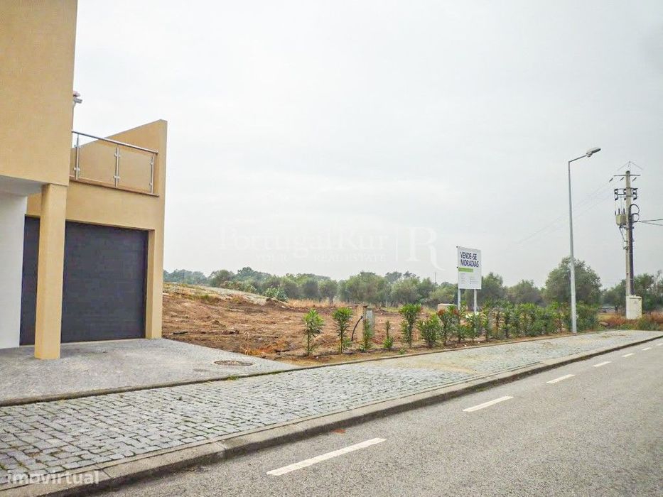 Lote de 245 m2 para construção de moradia