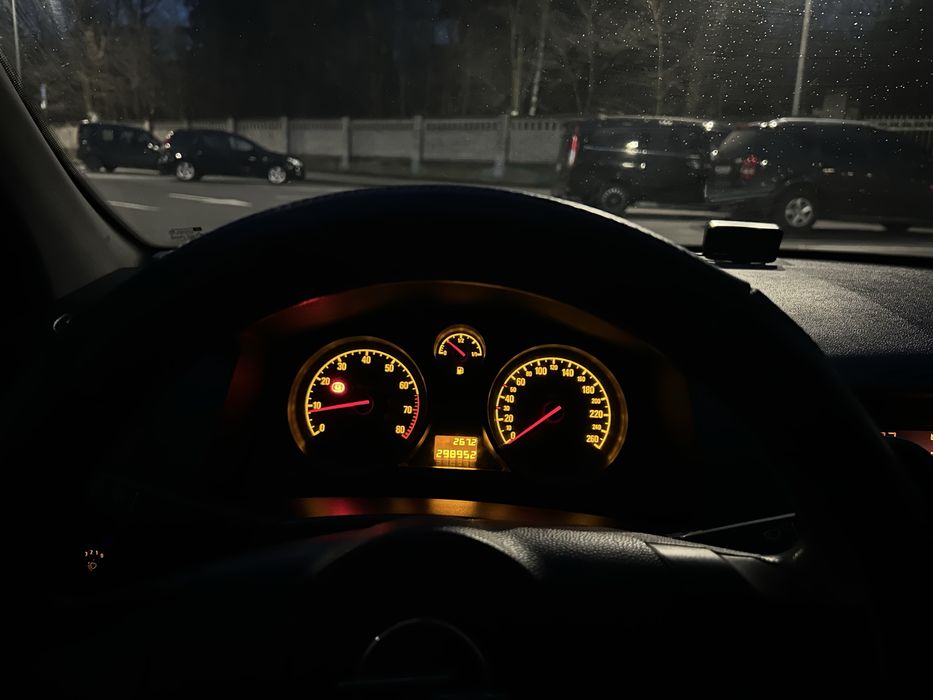 Продам опель астра H 2005 рік