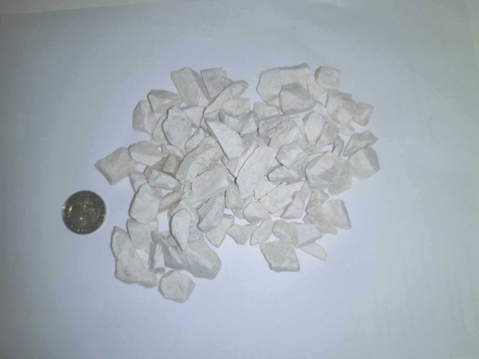 GRYS ozdobny biała marianna i dalmatyńczyk pakowany po  20kg kamień