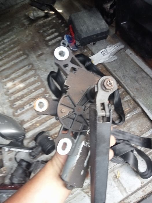 Mechanizm wycieraczki tył skoda fabia 3