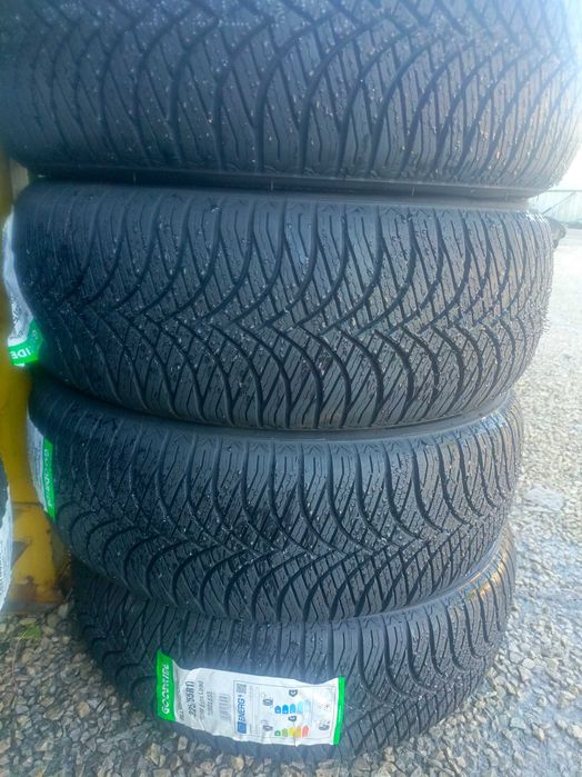Nowe opony całoroczne wielosezonowe 225/55/17 Goodride 2026r