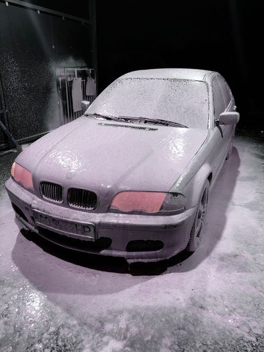 Продам бмв е 46.