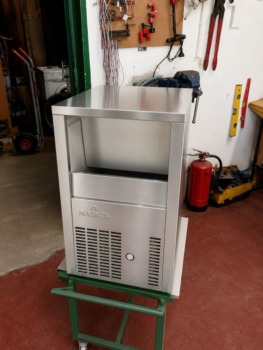 Maquina de gelo