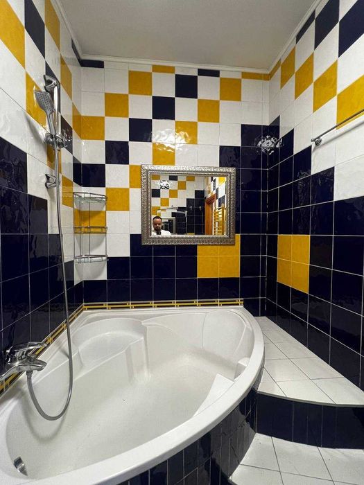 Продам 3-комнатную квартиру на ЧАЙКОВСКОГО рядом с ОПЕРНЫМ ТЕАТРОМ !!!