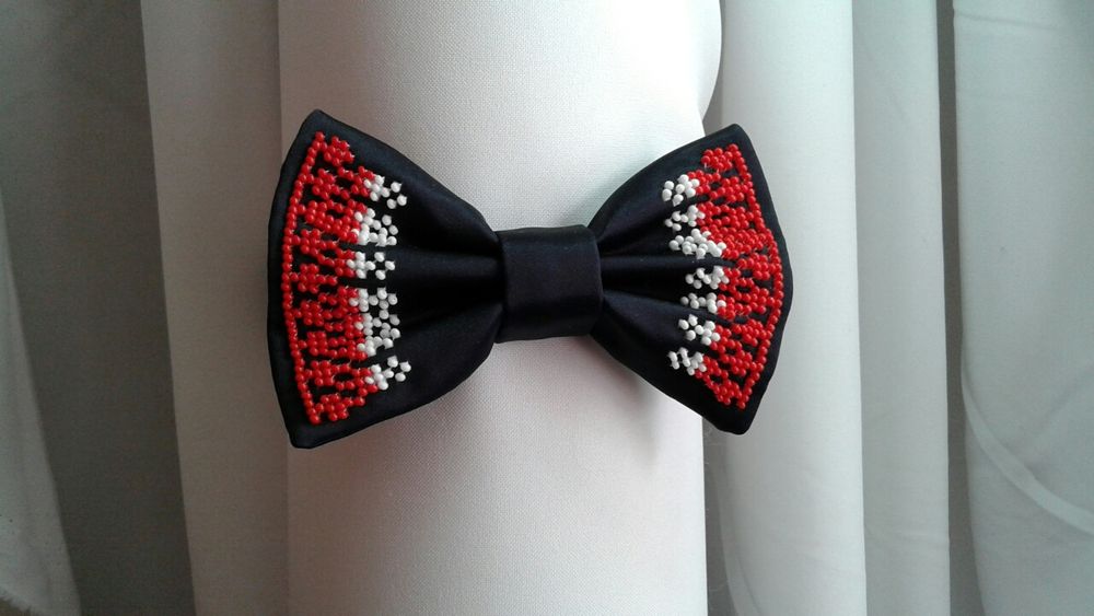 Краватка метелик