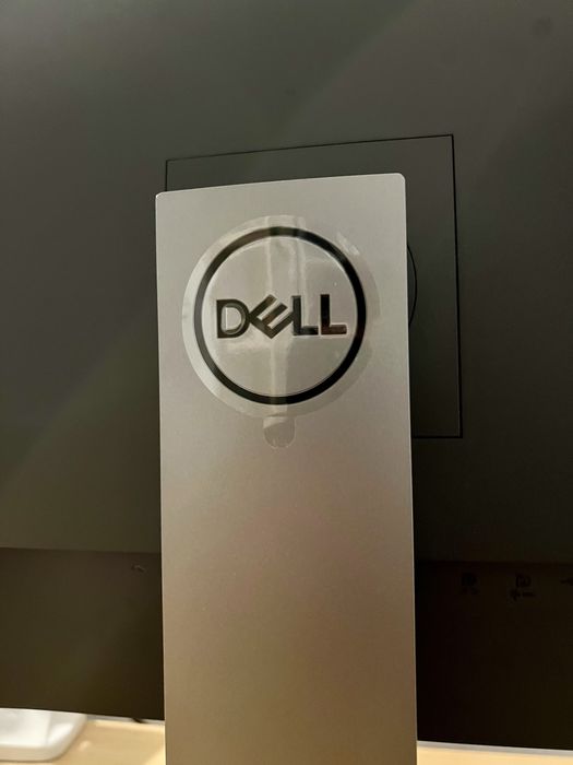 Monitor Dell P2720DC 27" QHD USB-C - Como Novo