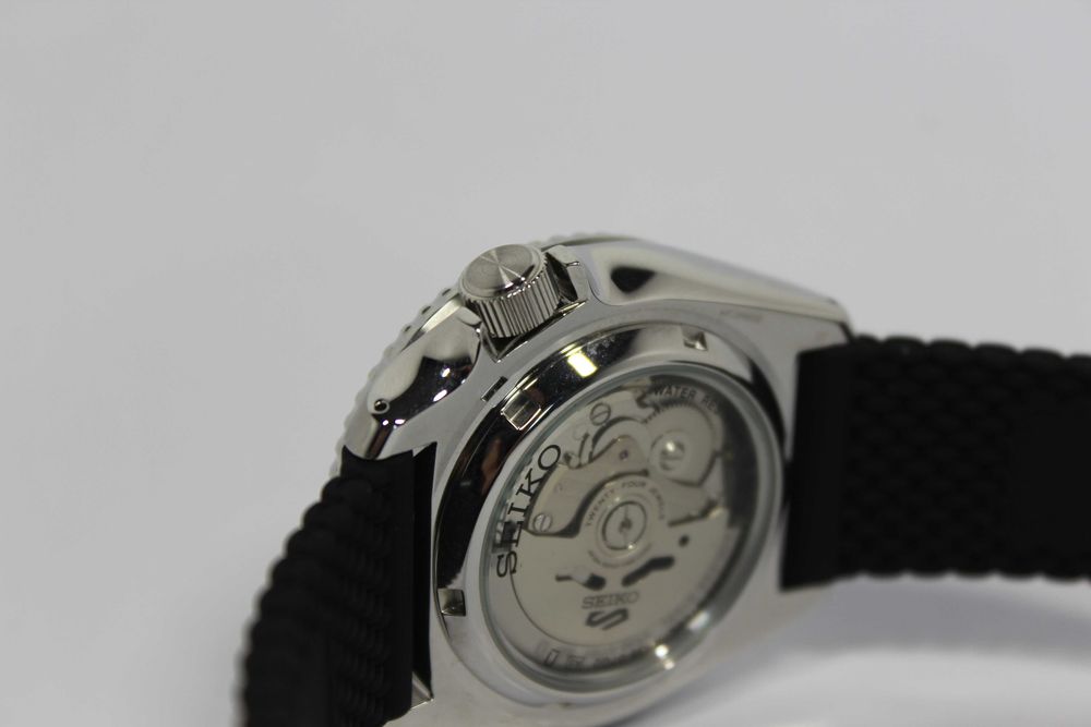 Relógio Seiko 5 Sports Automático Calibre 4R36-07G0