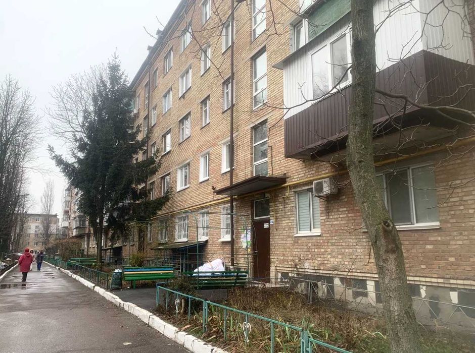 Предлагается аккуратная 2-ком квартира 47м2, центр Броваров