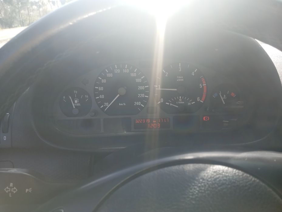 BMW 346l touring , pack M de origem.