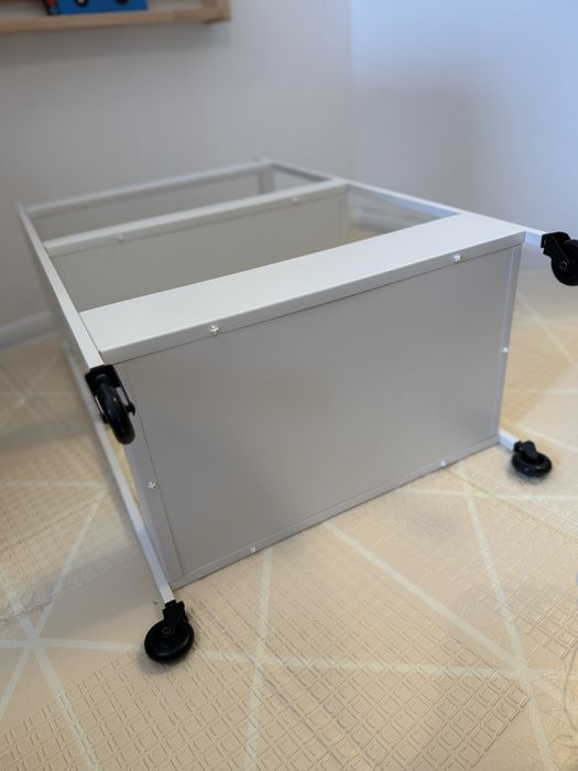 Ikea Nissafors wózek uniwersalny regał na kółkach kosmetyczny biały