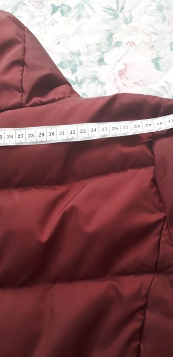 Куртка женская с об'емным капюшоном