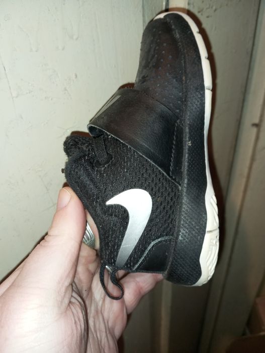 Buty sportowe Nike 23,5