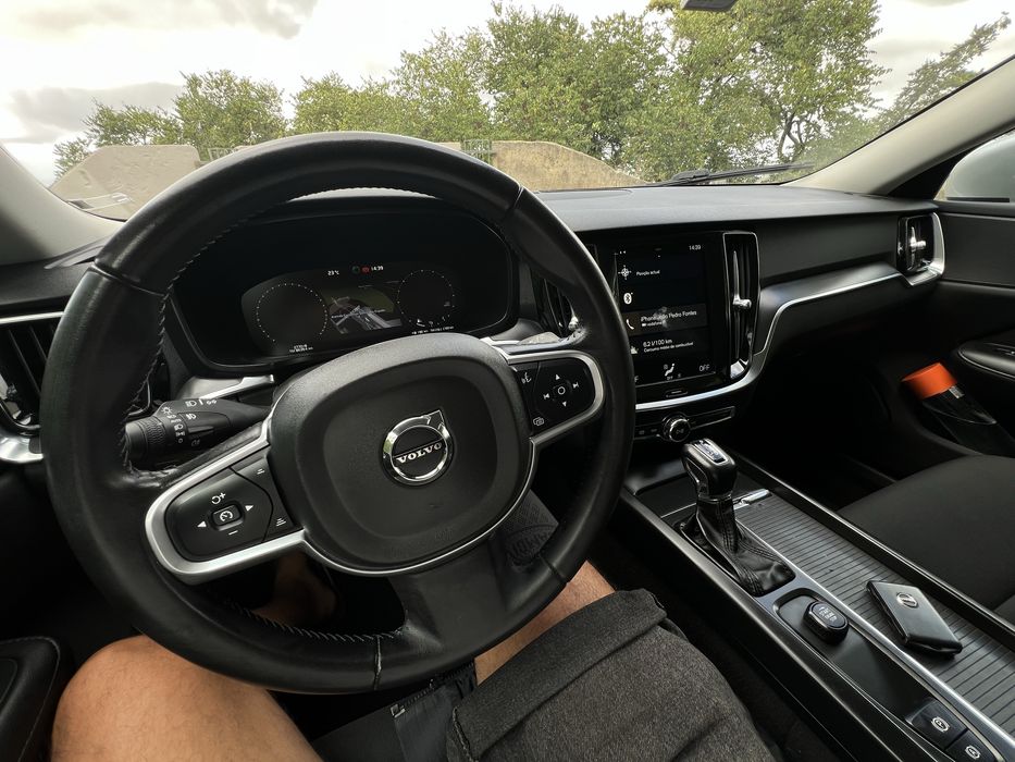Volvo V60 D3  2.0   150Cv  Geartronic I 2019 I Histórico de Manutenção