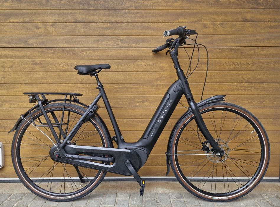 Rower elektryczny Gazelle Grenoble c8 Bosch performance line 75nm smart system  rozmiar 57cm miejski wysyłka gwarancja 2024 druga  bateria gratis!!