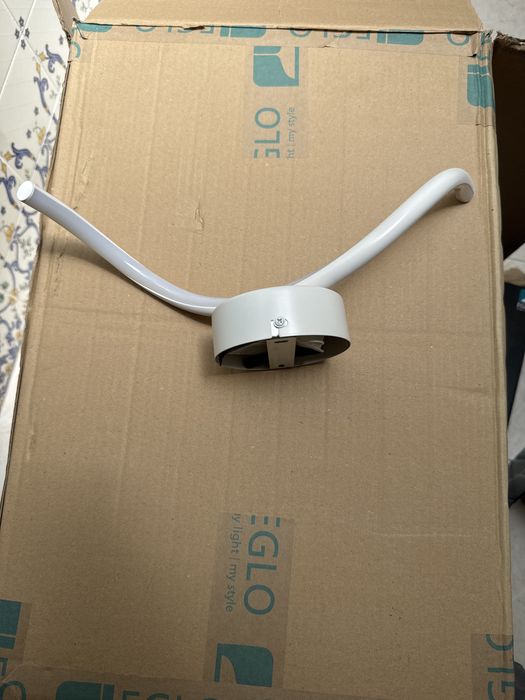 Aplique LED- Eglo 6w