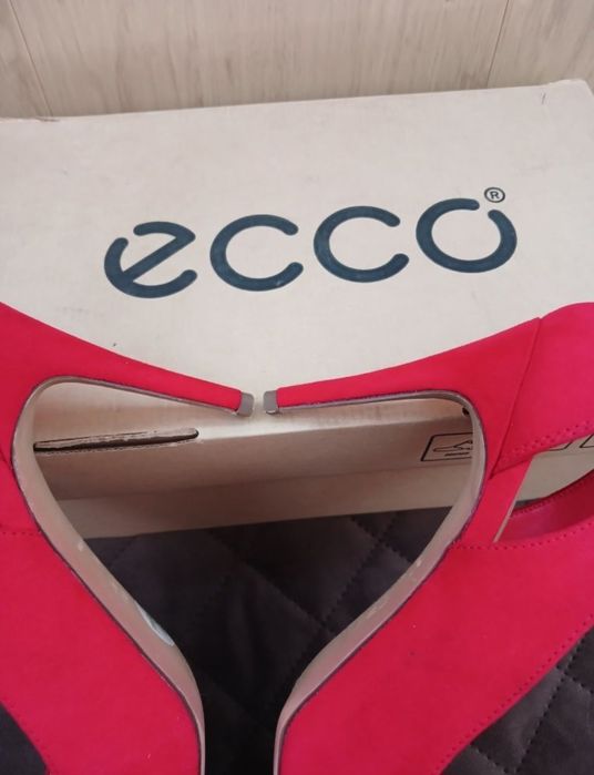 Туфли лодочки велюровые