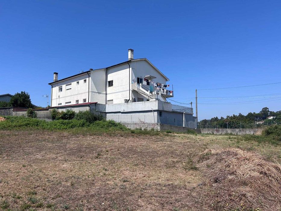 Terreno p/construção de moradia