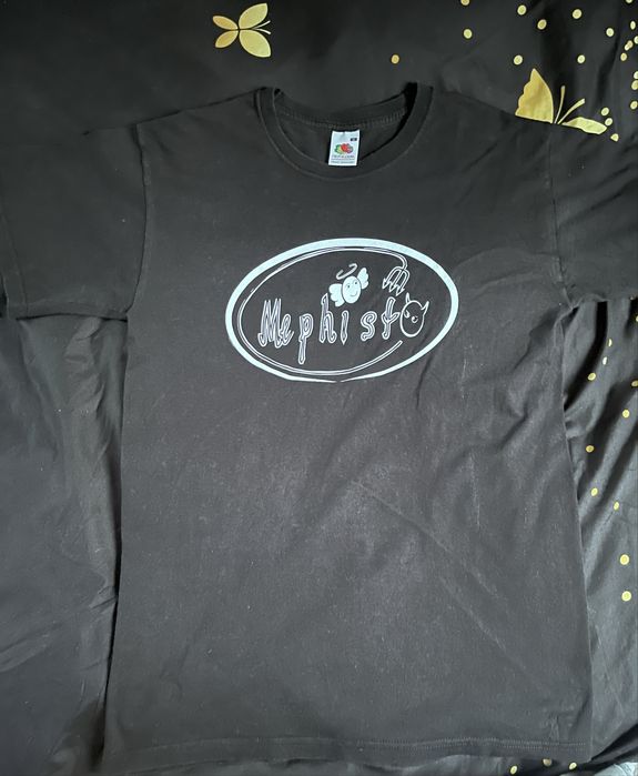 Czarny T-shirt z grafiką "Mephisto"