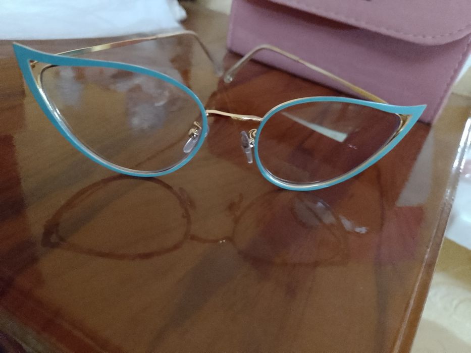 продам декоративні  окуляри