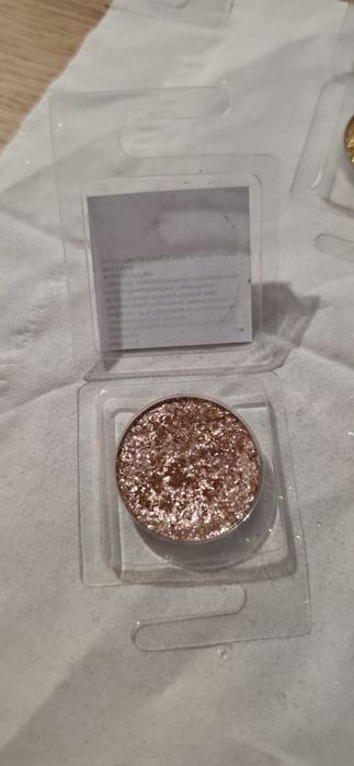 Cień Koronkowy Róż glam shop