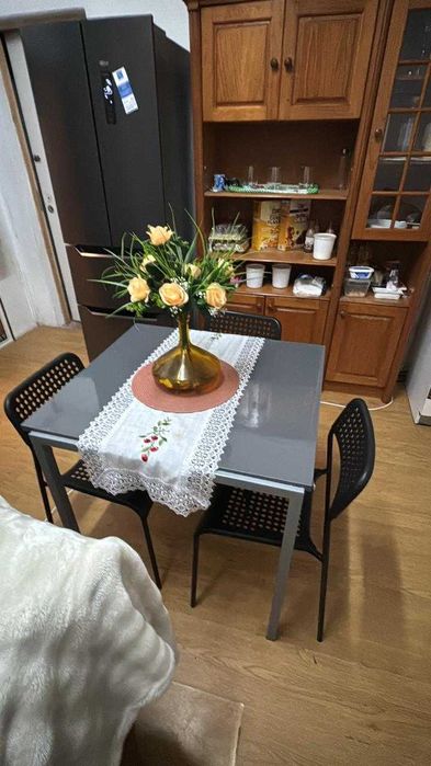 Mesa de Sala com 3 cadeiras