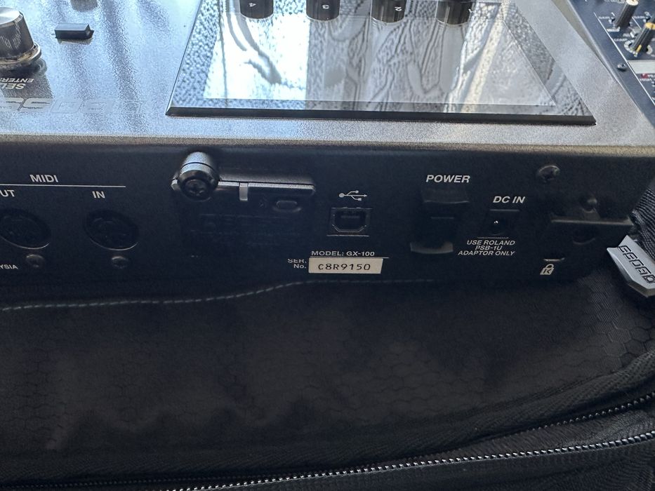 Boss GX-100 pedaleira multiefeitos