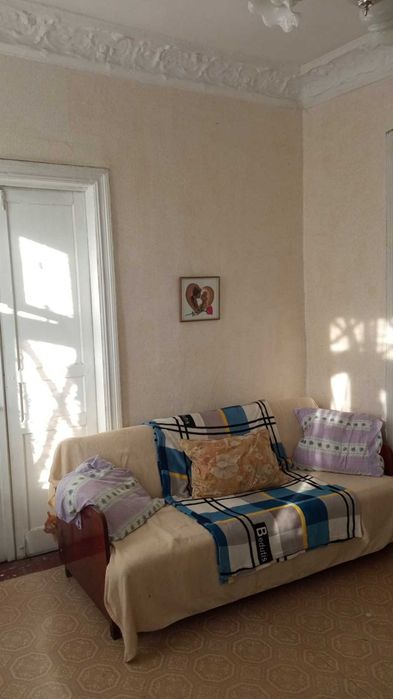 Продам 4-кімнатну квартиру історичний центр вул. Старопортофранківська