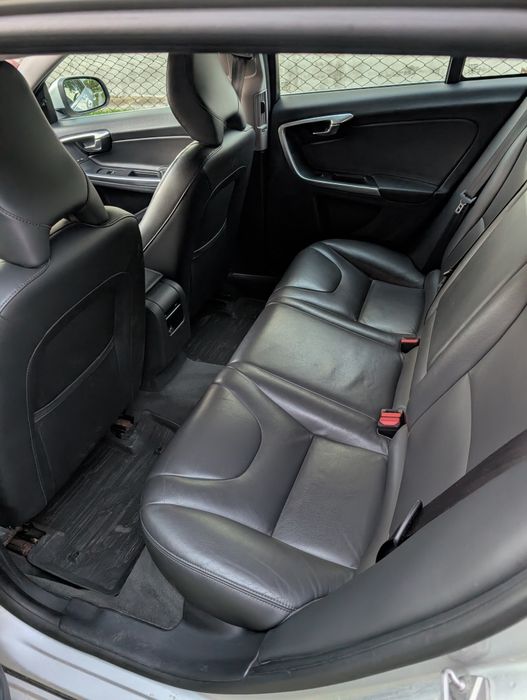 Volvo v60 2.0 t5