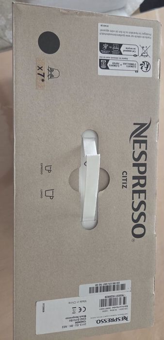 Máquina de café NESPRESSO CITIZ com garantia
