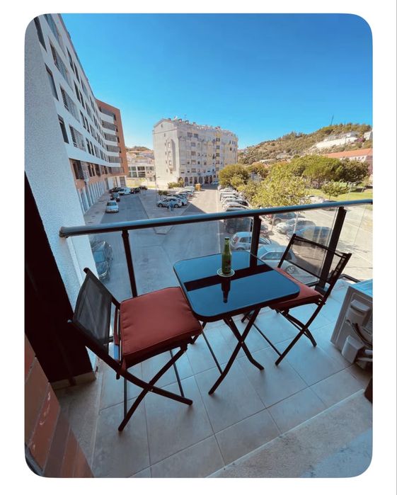 Apartamento T4 em Alenquer com elevador e garagem
