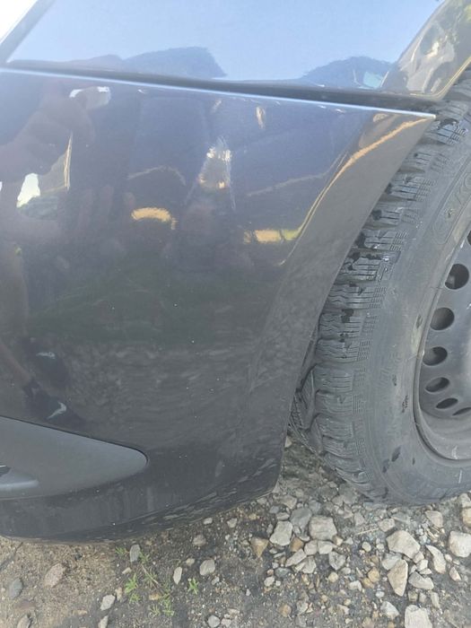Zderzak Przód Kompletny z Grillem Ford Focus MK2 Lift H4