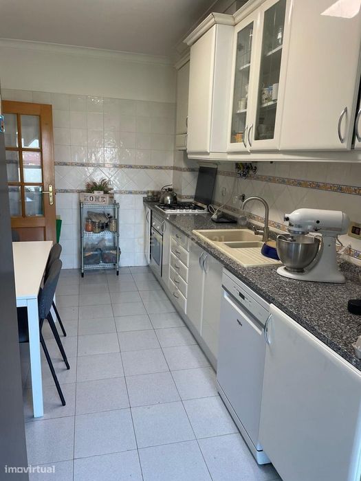 Apartamento T4 Duplex - Portais da Arrábida