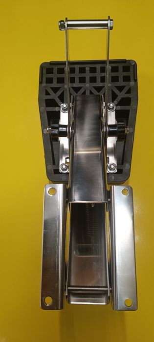 Pantograf do silnika zaburtowego