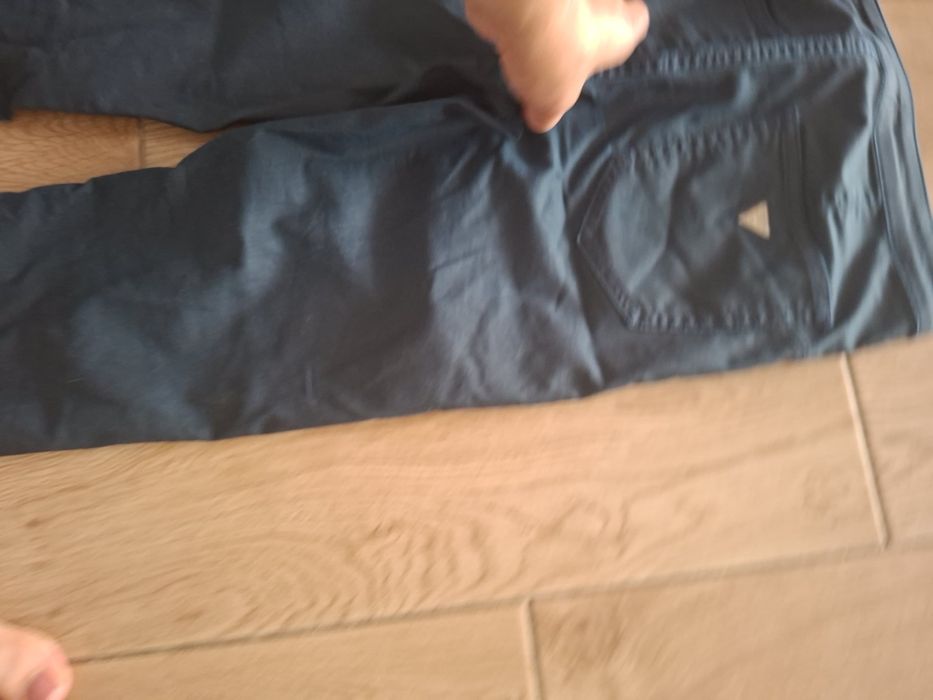 GUESS spodnie _ 36 _ 27