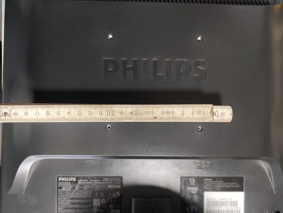 Philips  170S6FB LCD monitor