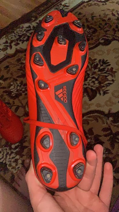 Sell: Футбольні бутси Adidas Predator