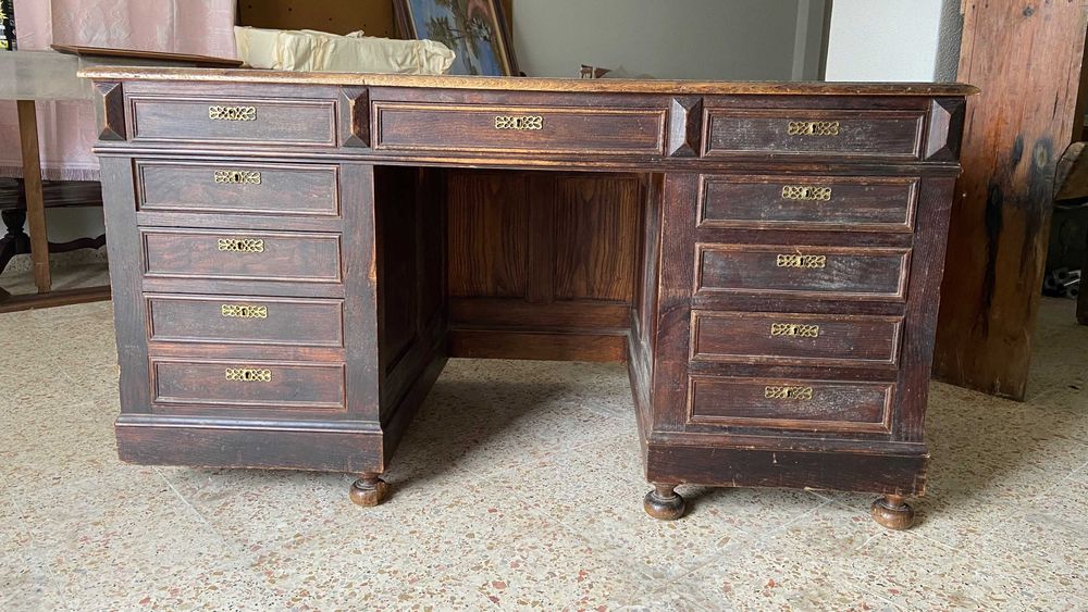 Secretária Vintage em Madeira Maciça