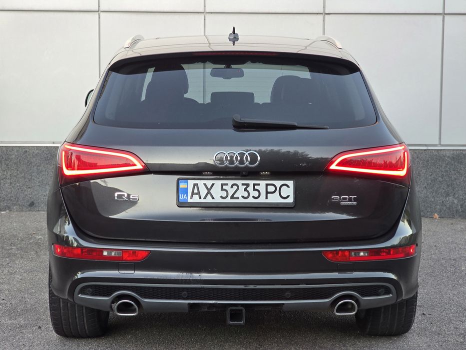 Продам свою Audi Q5 3.0 TFSI QUATTRO - 2014г