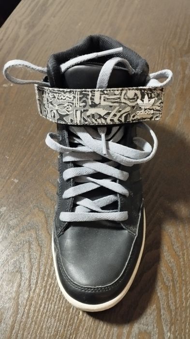 Adidas Viral  Pretas