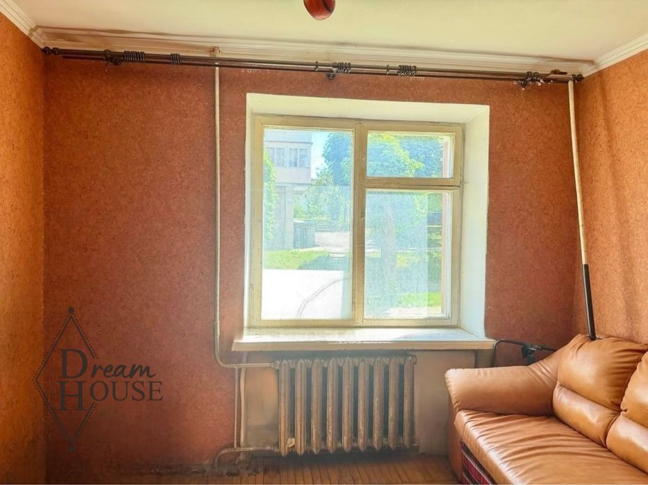 Продаж 4 кімнатної квартири