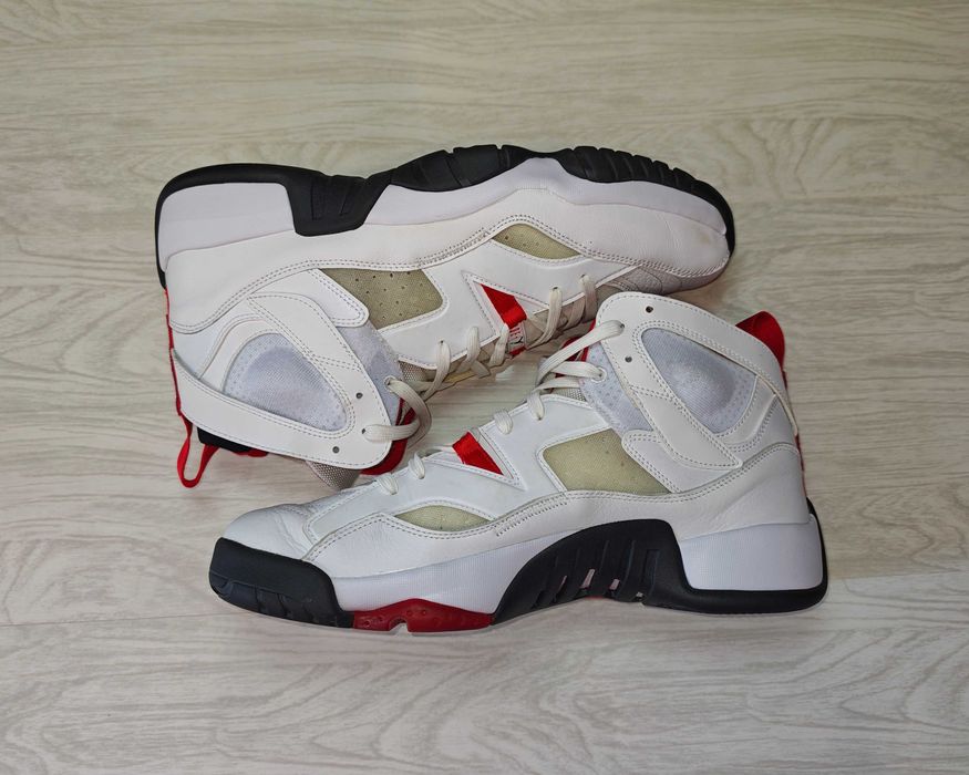Оригінальні Кросівки Nike Air Jordan Jumpman Two Trey