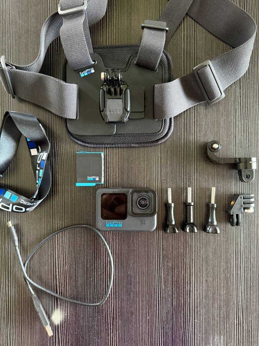 GoPro Hero 10 Black | Stan Idealny | Bogaty Zestaw Akcesoriów