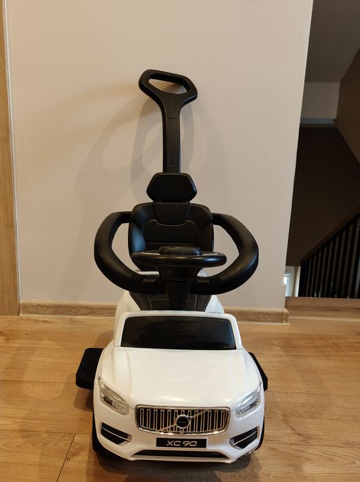 Pchacz Jeździk Volvo XC90