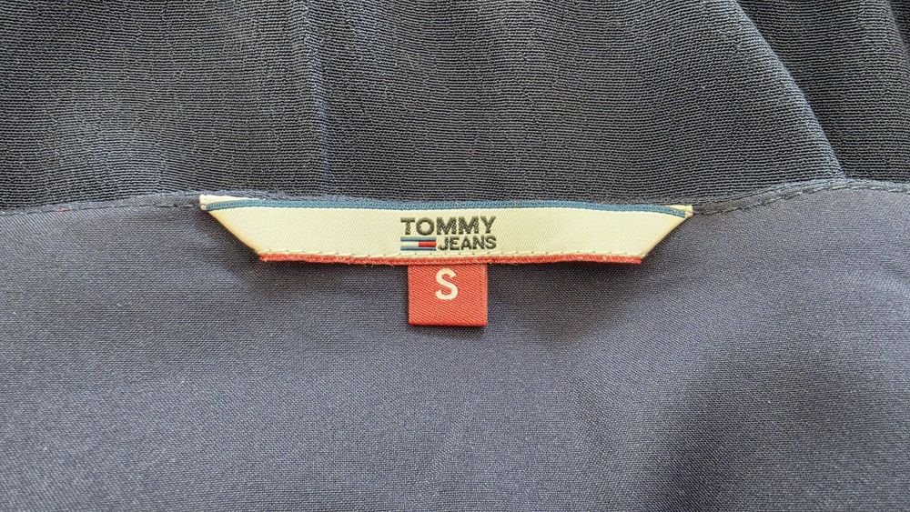 Sukienka Tommy Jeans