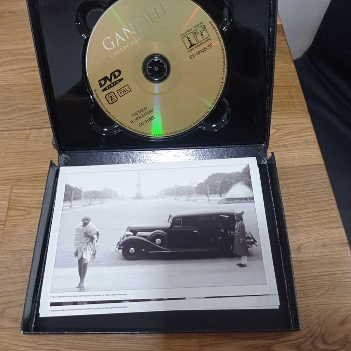Vendo DVD Gandhi edição especial