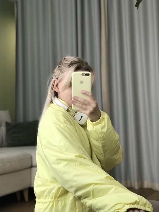 Куртка весняна, жіноча