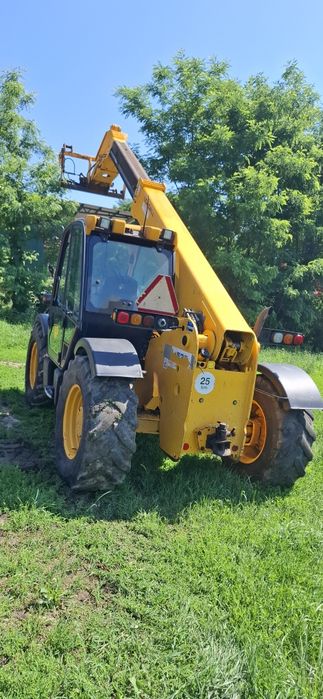 Sprzedam ładowarkę JCB 536/6
