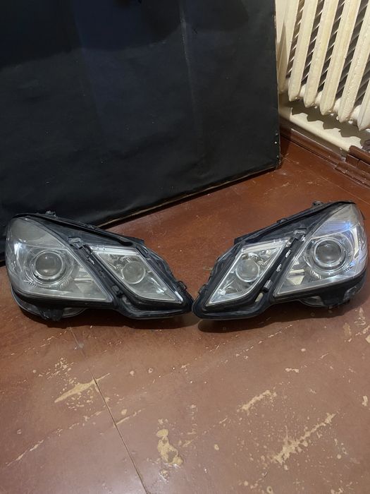 Фари   Intelligent Light System (ILS) W212  ціна за пару. 10200