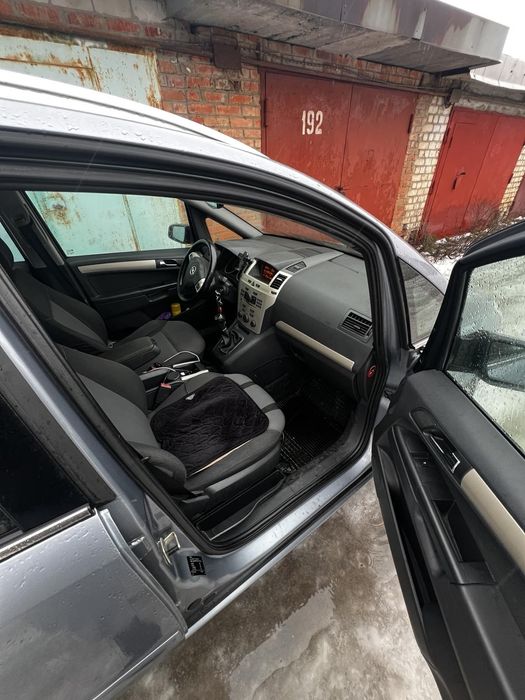 Продам надійне авто